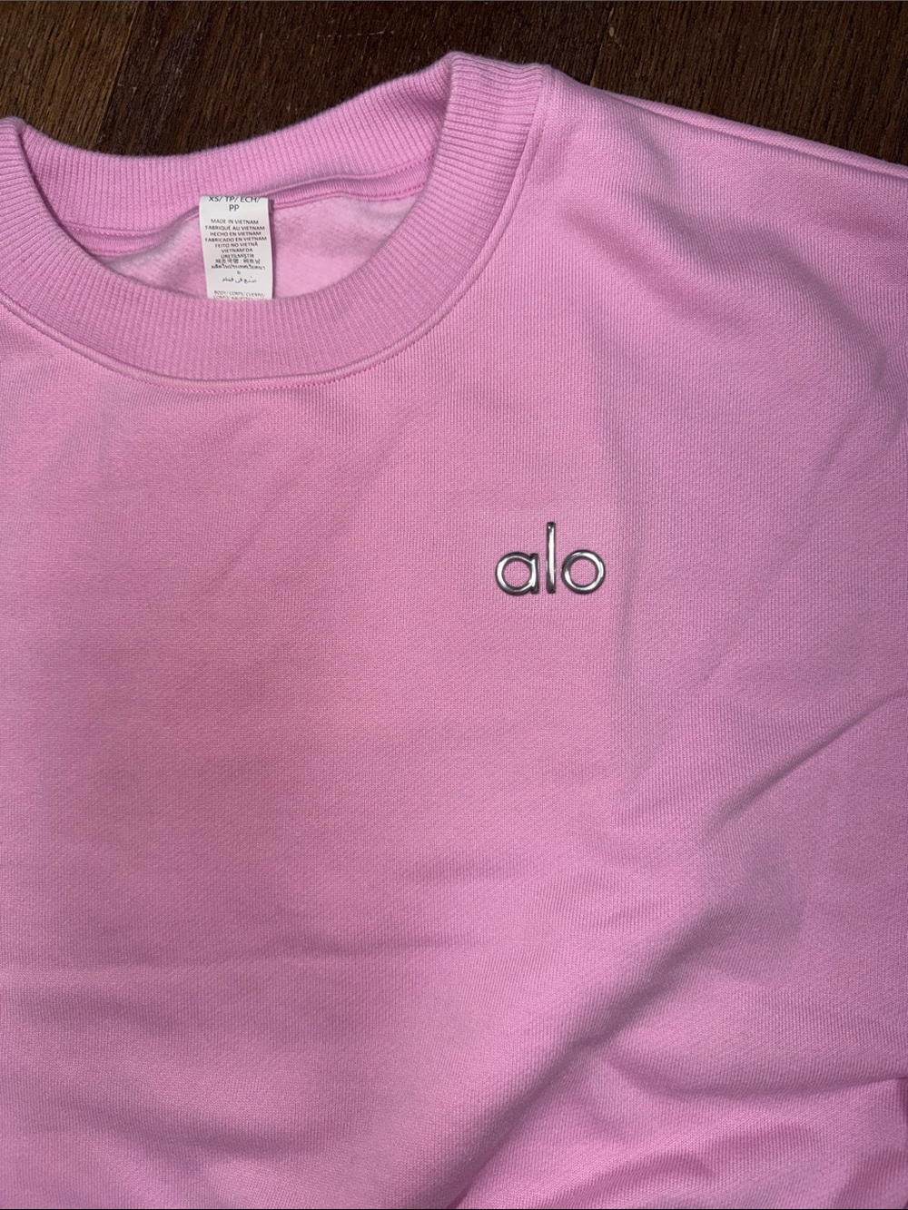 Alo Pink Cropped Sweatshirt worn once size XS - Picture 2 of 3